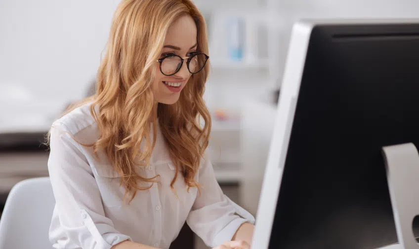 Zarządzanie wizytami środowisku pracy hybrydowej jak dostosować się do nowych realiów